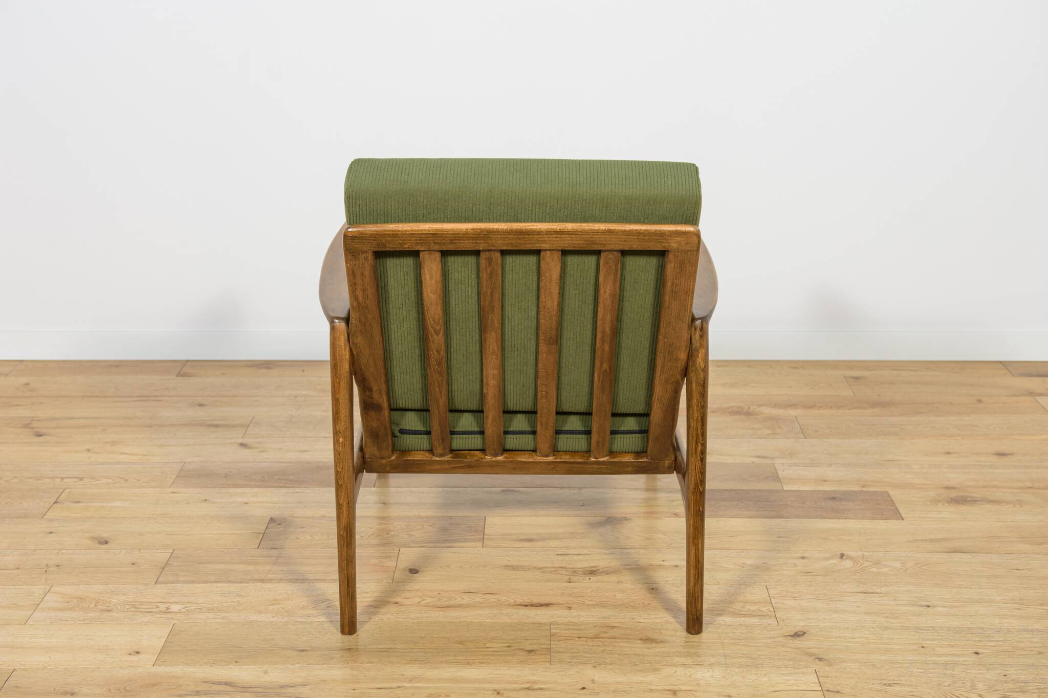Model 300-139 - Mid-century armchair from Swarzędz Factory, Poland, 1960s
