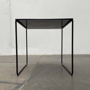 Table d'appoint postmoderne en métal perforé Ikea, années 1980