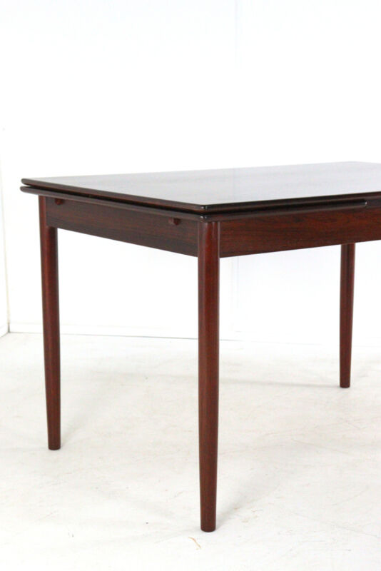 Table à manger extensible en bois de rose 'Stenstrup' - style mid-century moderne