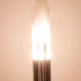 Lampe de pied ou lampadaire « Orgue » en verre opalescent. Circa 1970.
