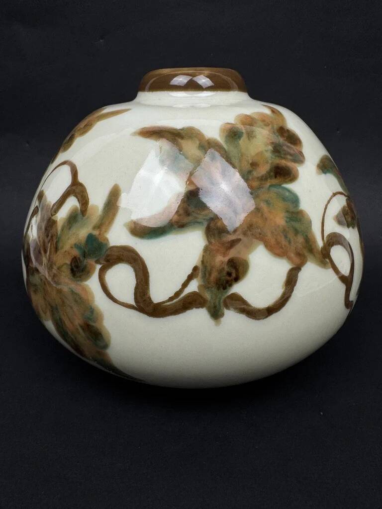Tharaud Limoges, round vase with hand-painted foliage decoration, Art Nouveau
