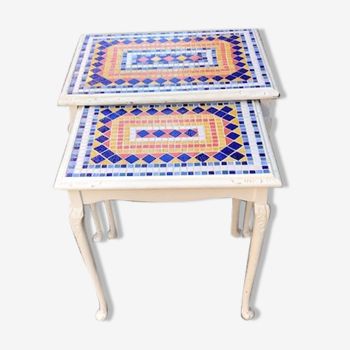 Trundle tables in briare enamels