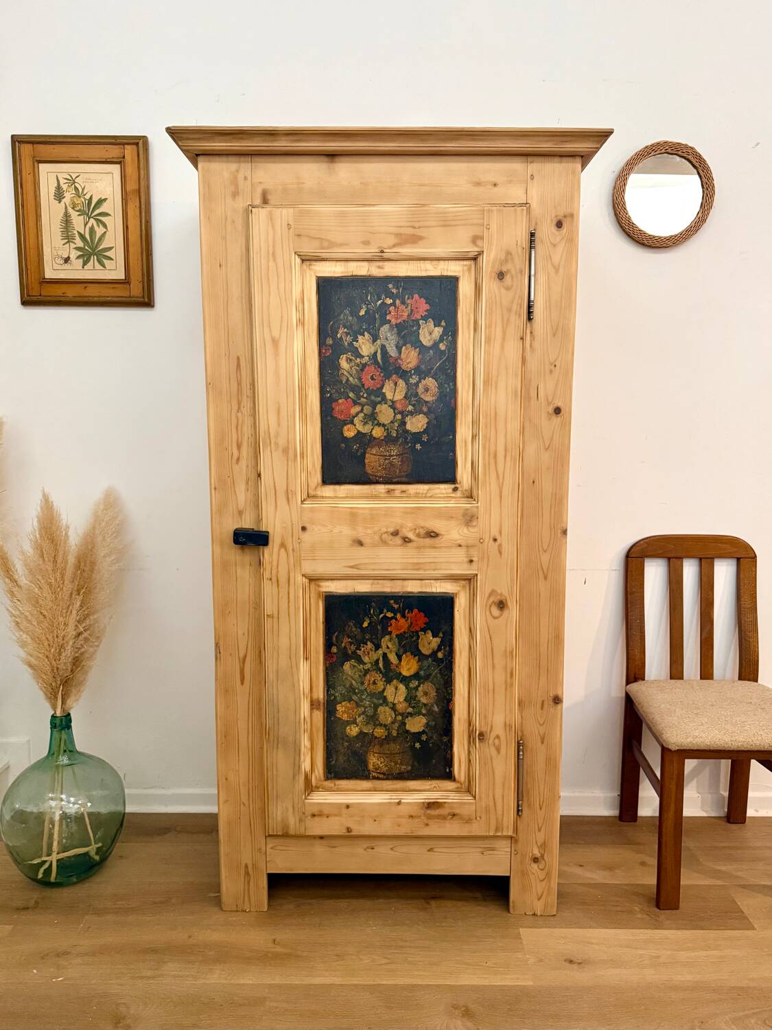 Solid wood cupboard