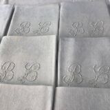 Ensemble de 12 serviettes blanches 19eme marquées « BL »