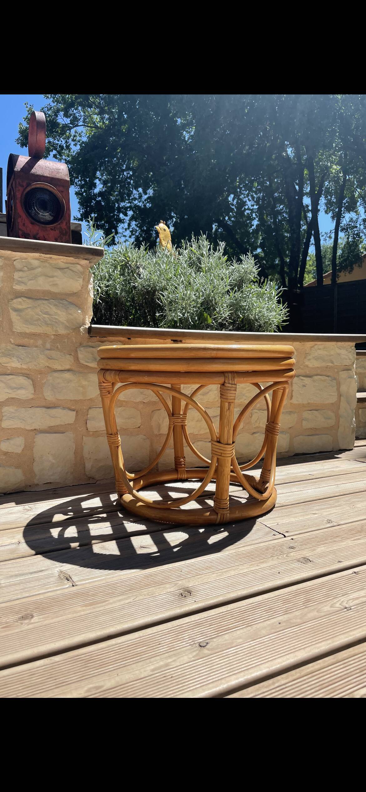 Vintage rattan pouf