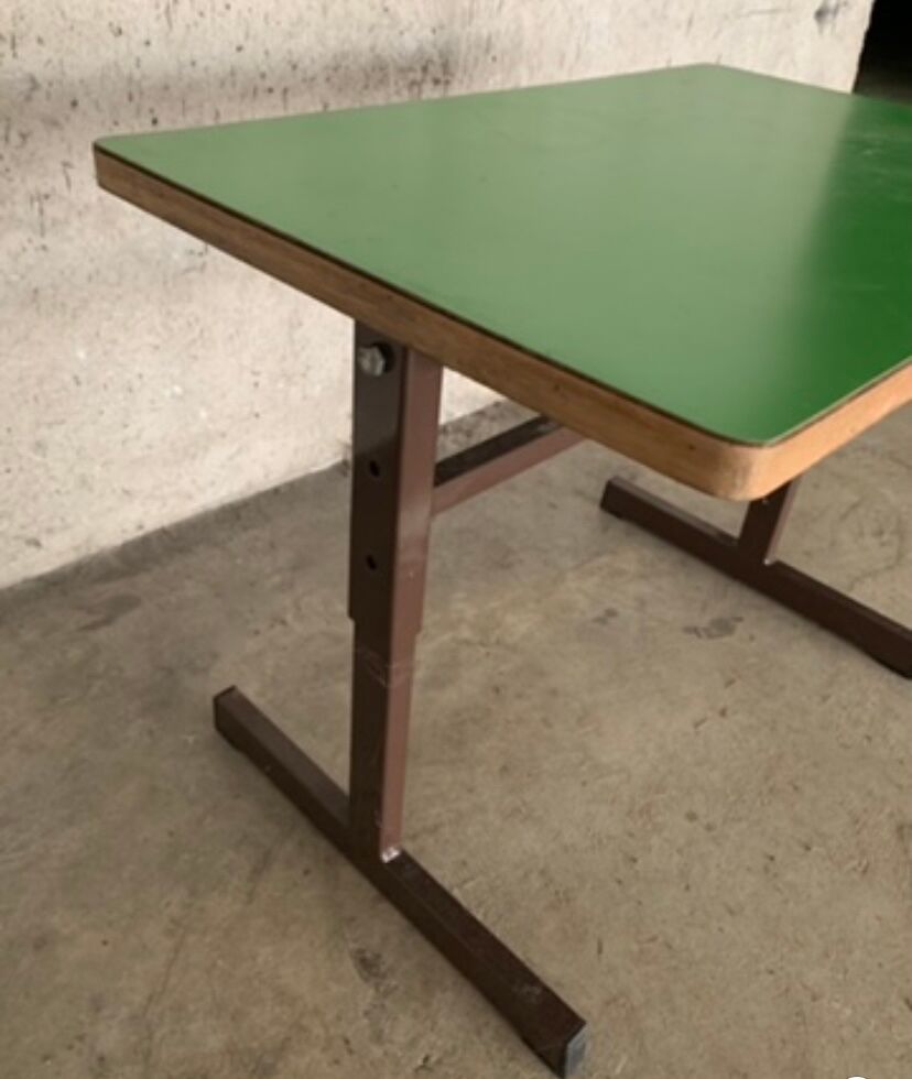 Apple green children's desk