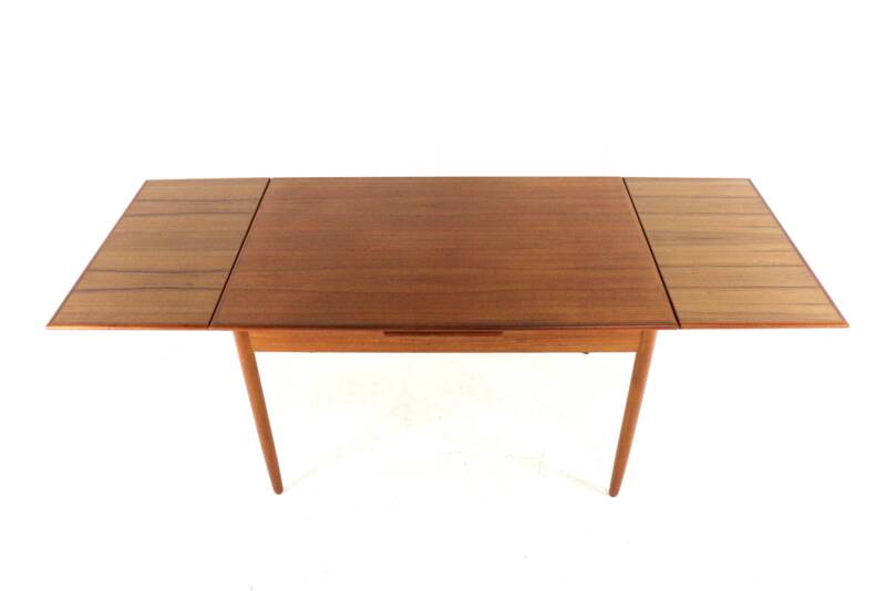 Rectangular Danish Extendable Dining Table 'Ahrus'  mid centuty modern teak
