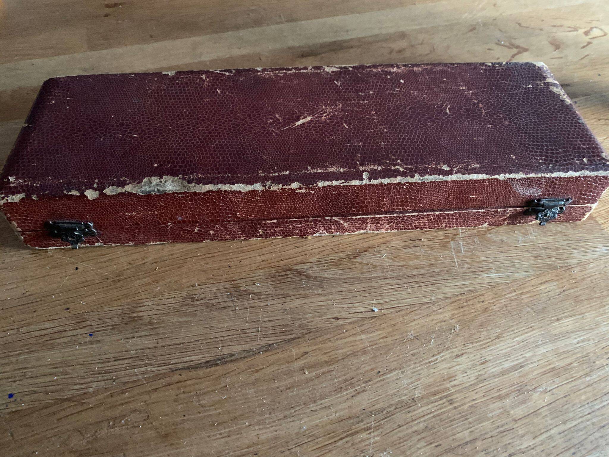 Set of 12 ceramic vegetable knife holders from Vallauris