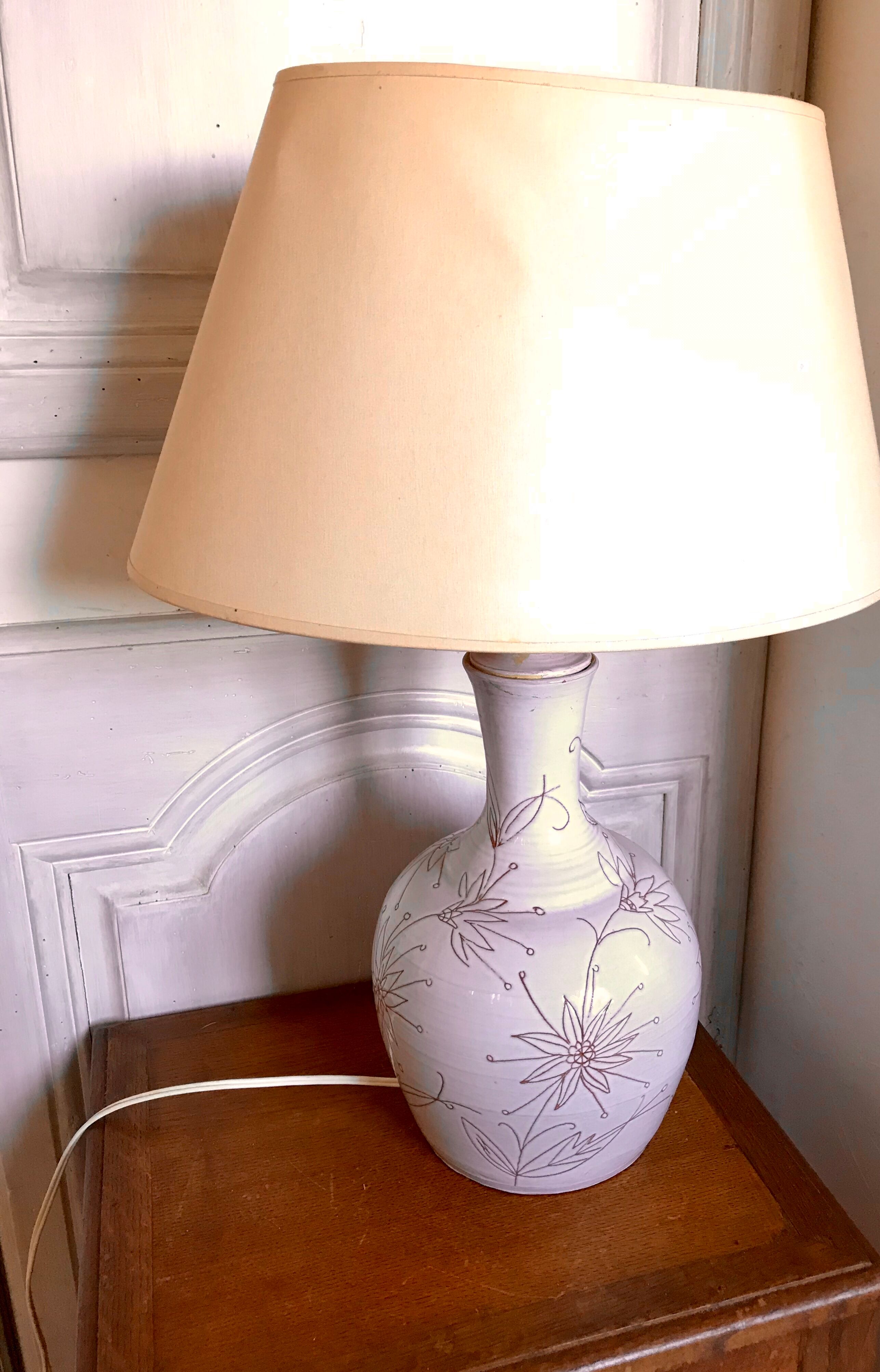 Vintage enamelled ceramic lamp base