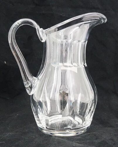 Saint Louis Cerdagne jug, crystal water carafe, signed, excellent condition.