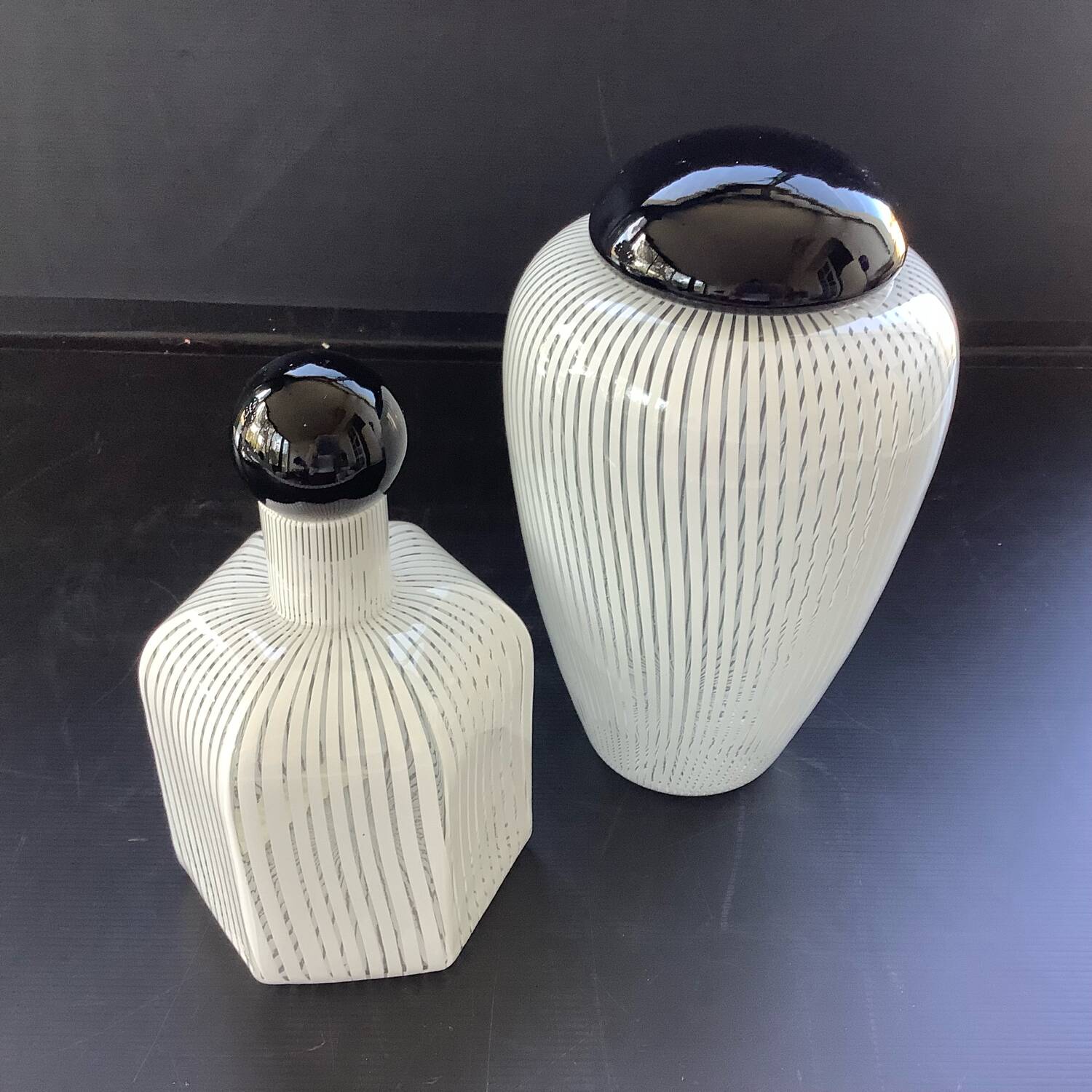 2 Designer Vases Art Glass Italy Murano Vetriarte 1988 Signed Filigree
