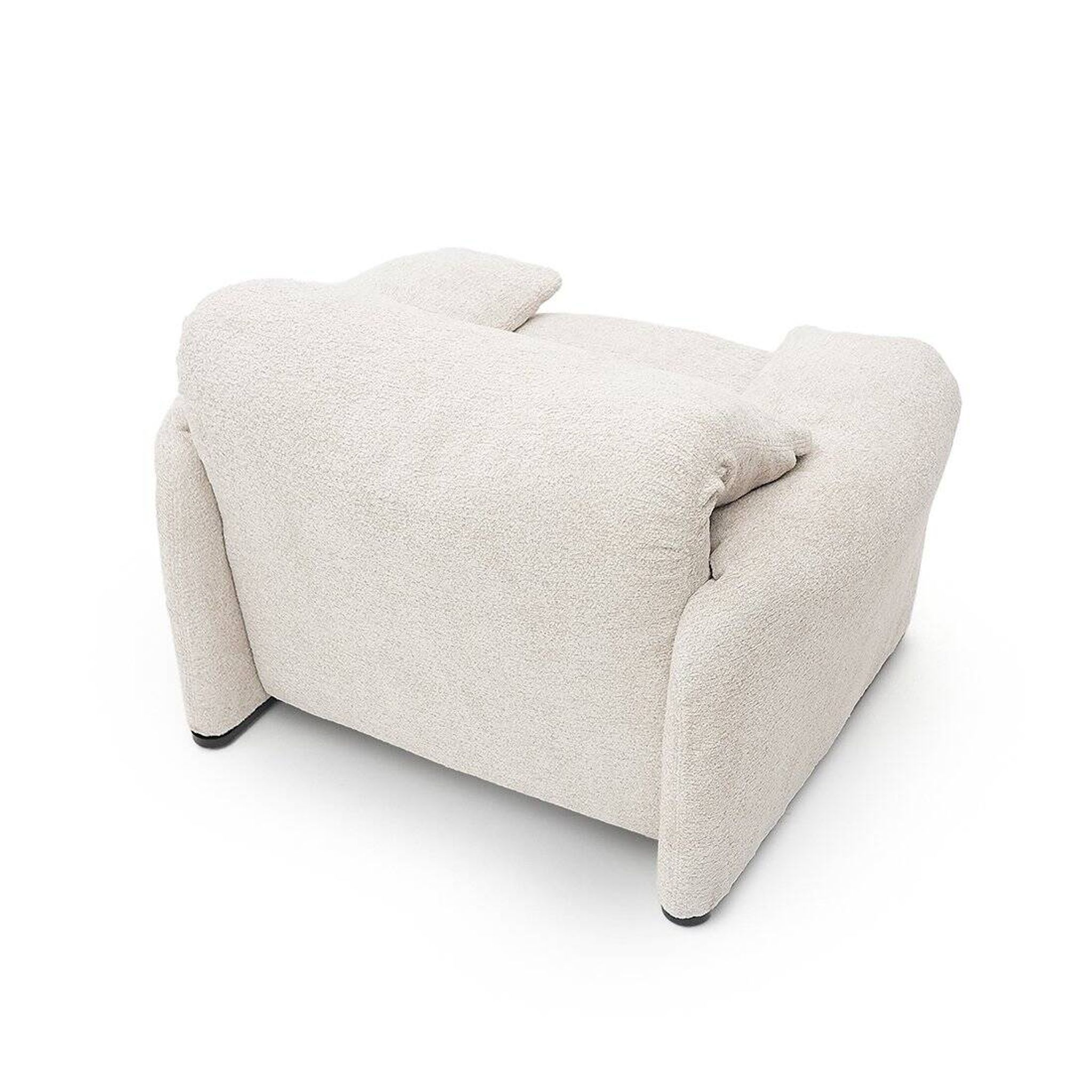 Maralunga armchair and ottoman set by Vico Magistretti for Cassina, 1970s.