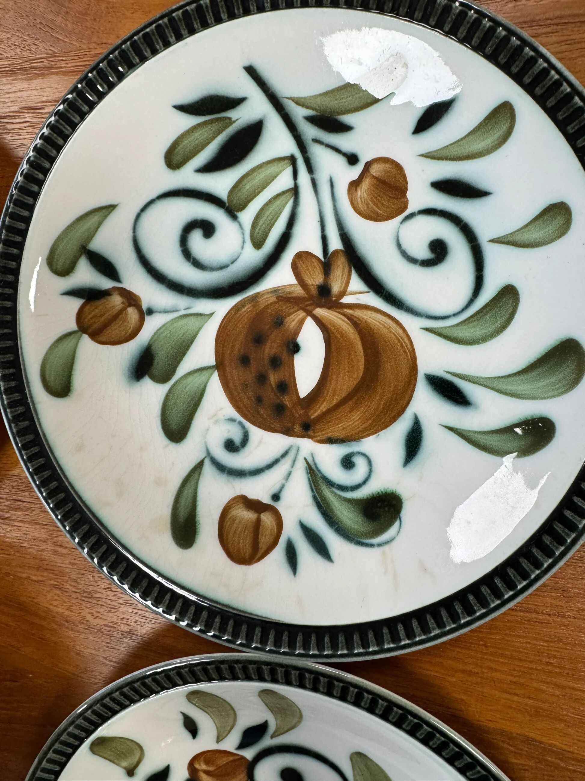 Boch La Louvière patterned plates