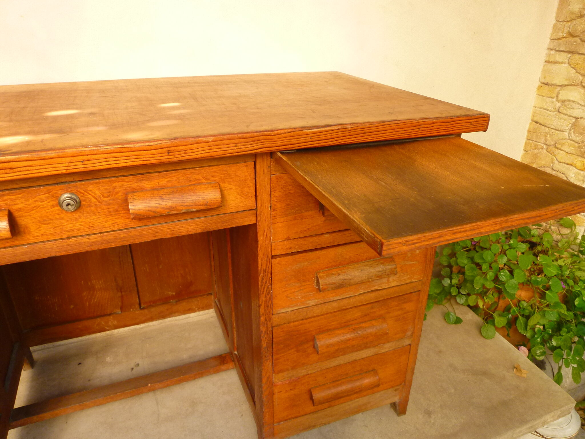 Massive oak desk