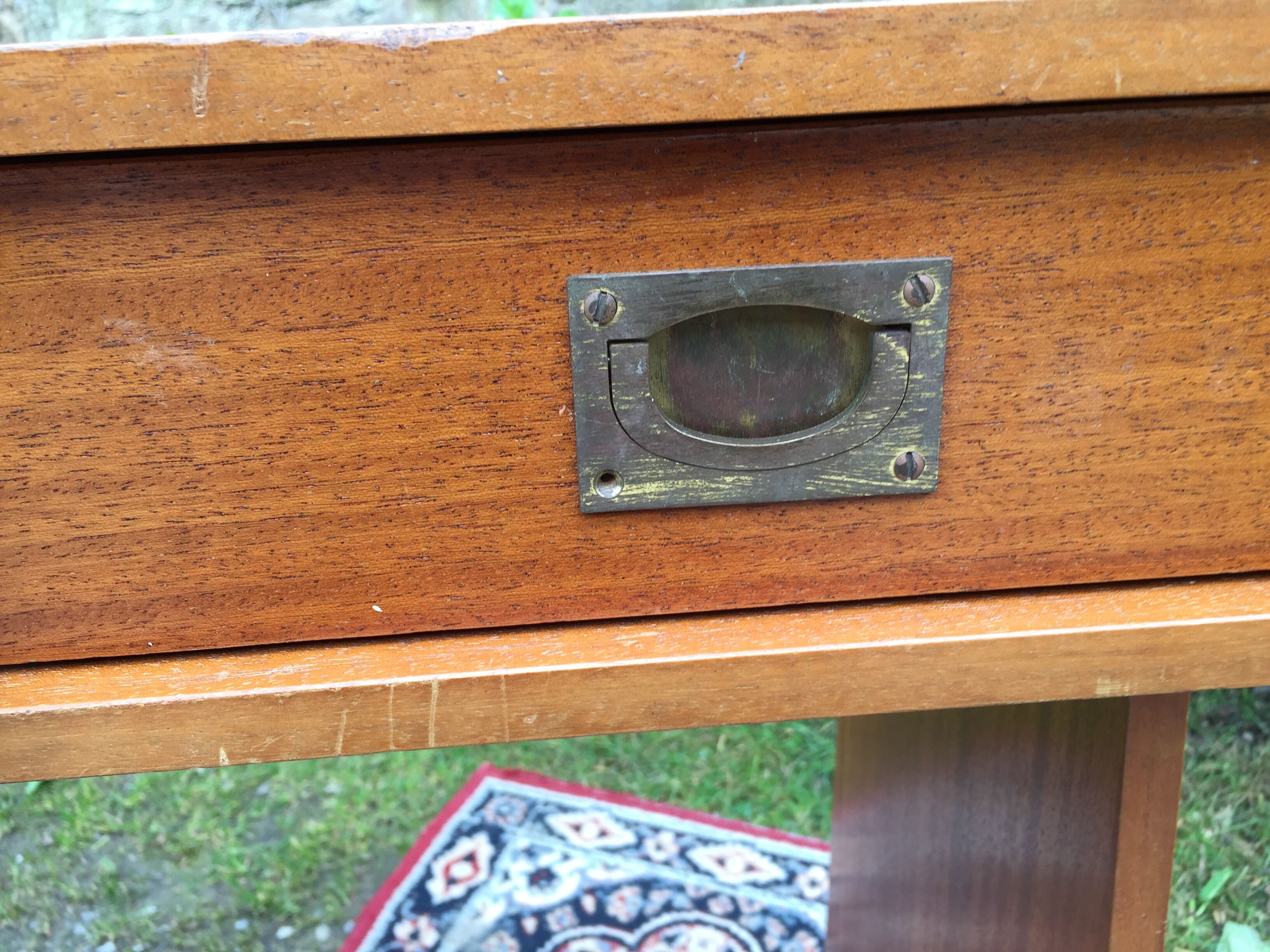 Bureau marine vintage en teck à 2 tiroirs