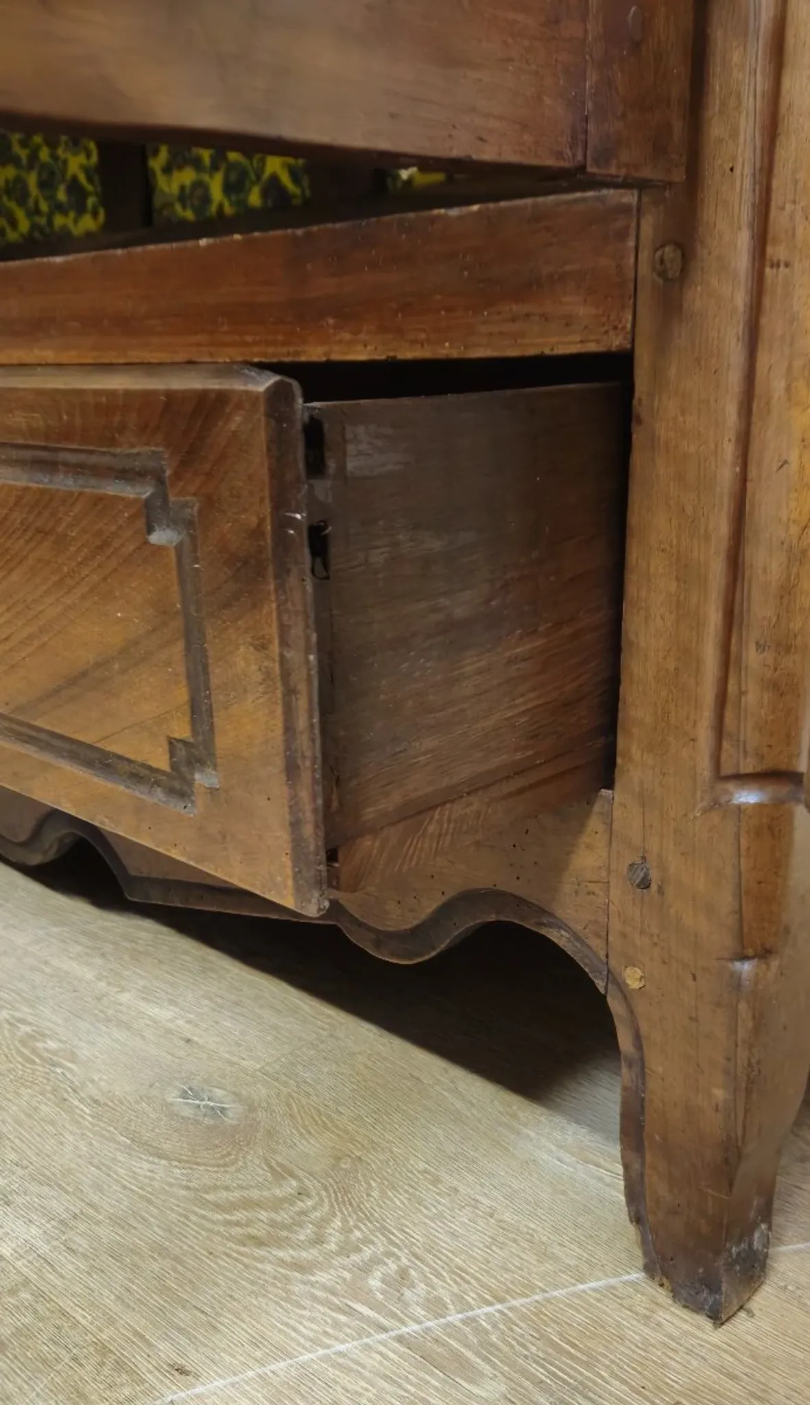 Large antique walnut and burr wood wardrobe – Louis XV period