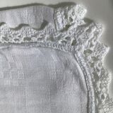 Rectangular tablecloth AL double embroidery crocheted edge.
