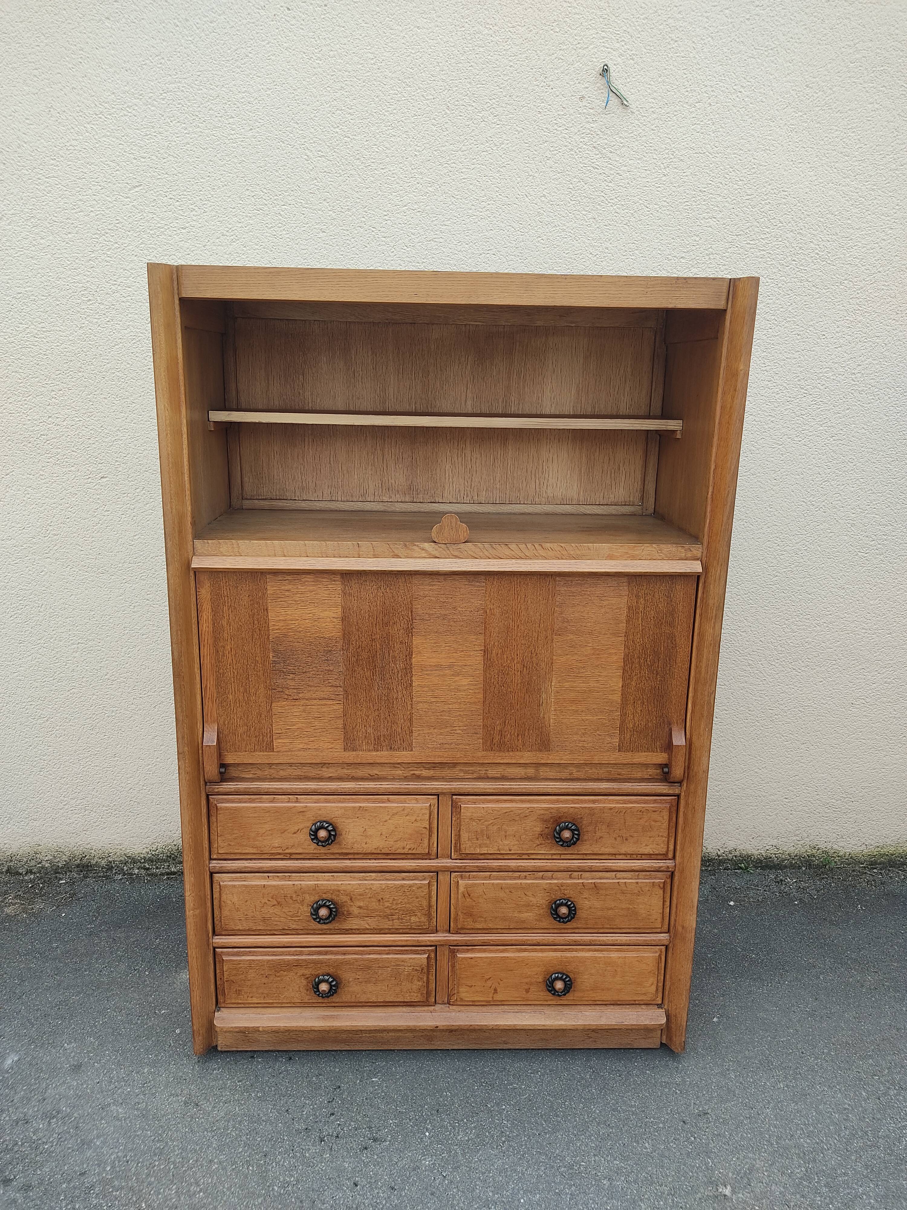 Guillerme and Chambron cabinet with ceramic handles