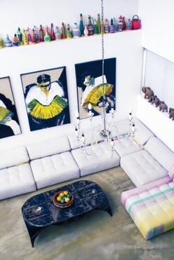 Set of 35 multi-colored scoubidou bottles