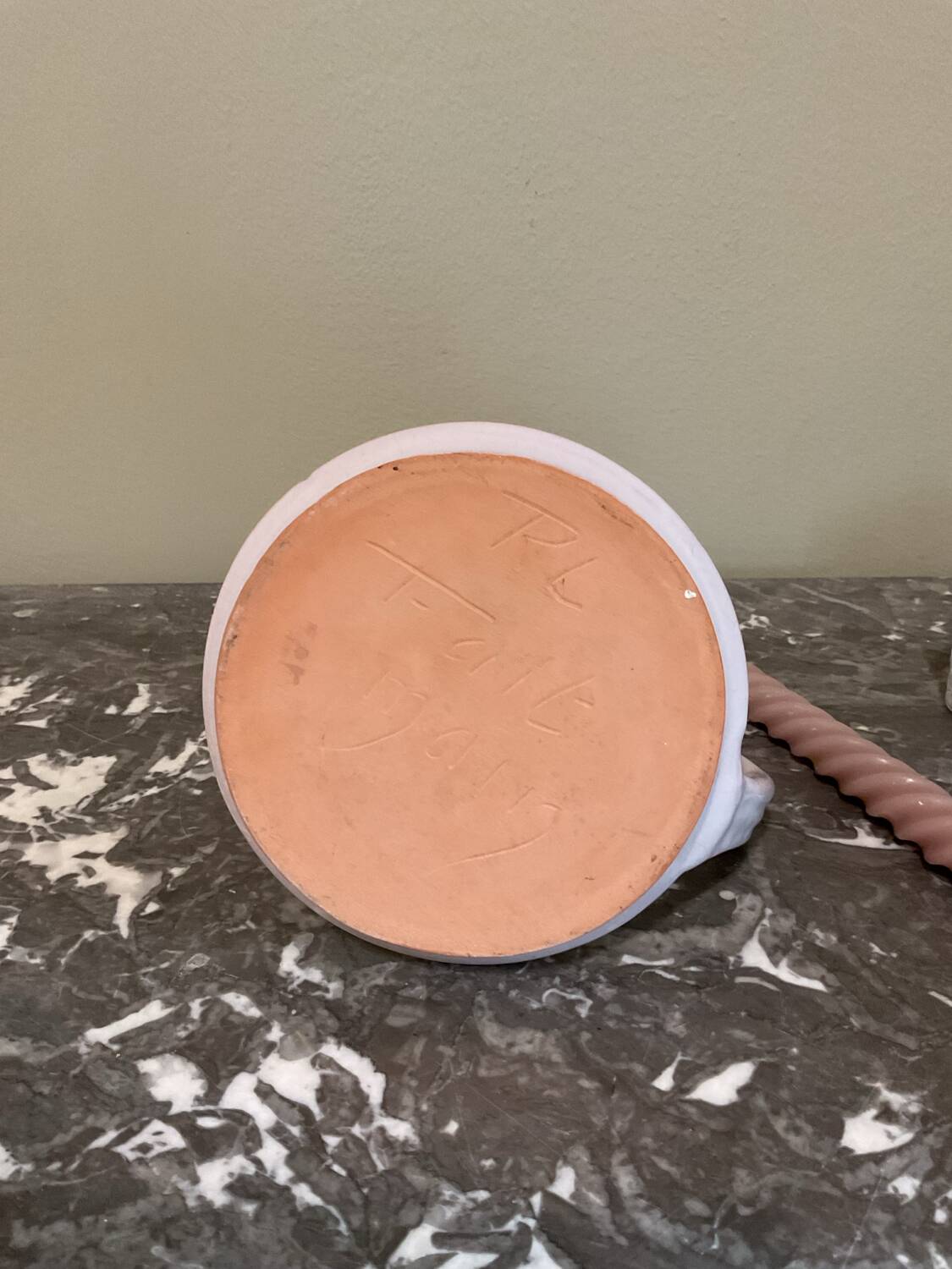 Ceramic candle holder