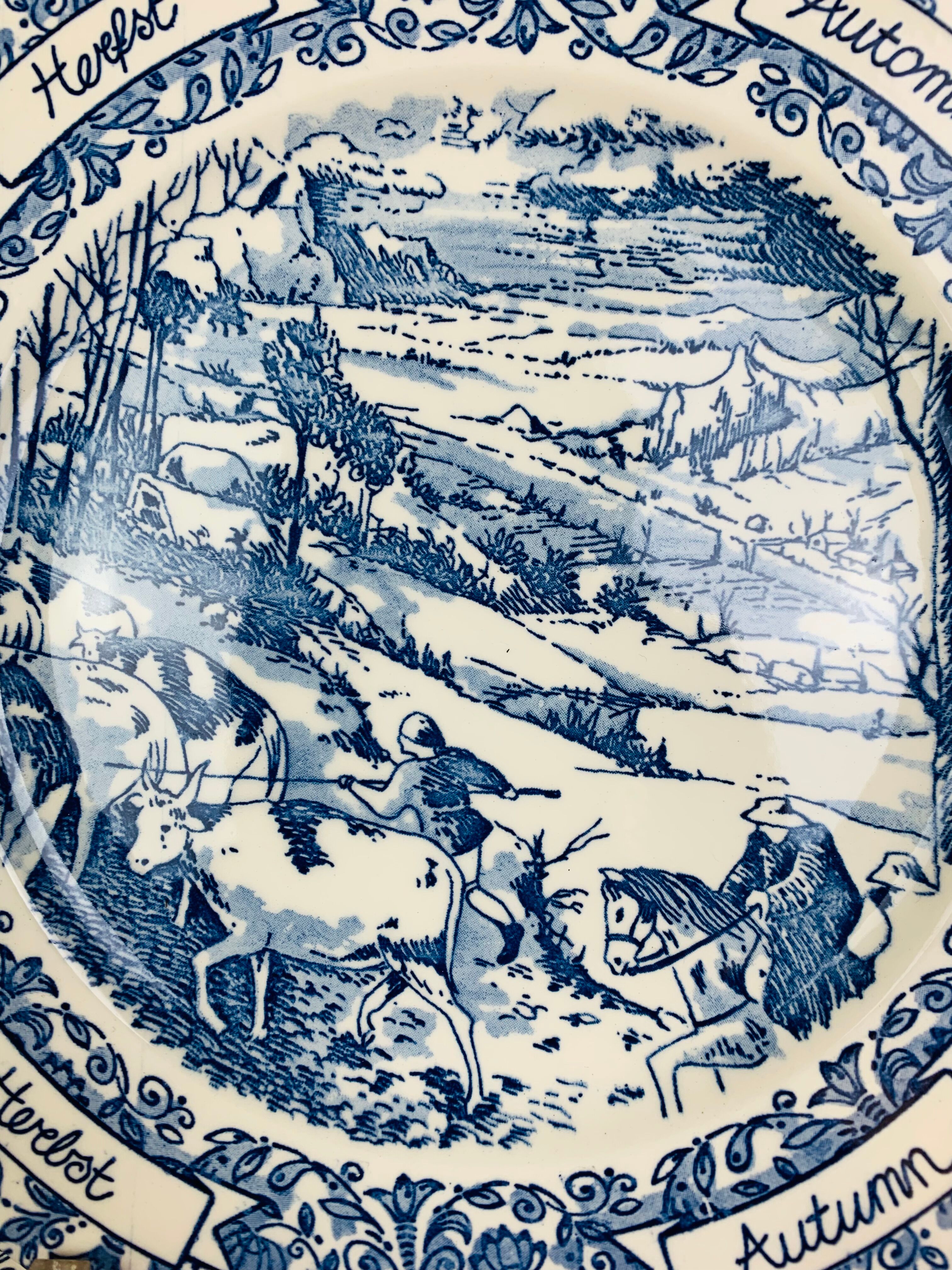 8 assiettes terre de fer anglaises bleues "automne" England ironstone