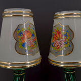 Paire de lampes en faïence verte et dorée, circa 1940