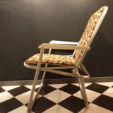 Folding garden chair