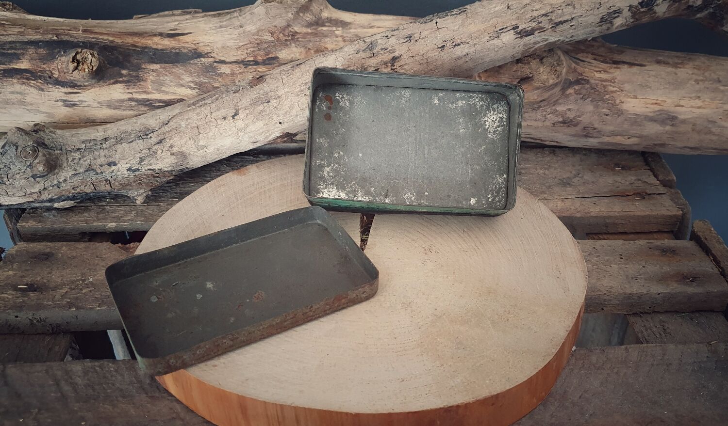 Box in the state bêtises de Cambrai