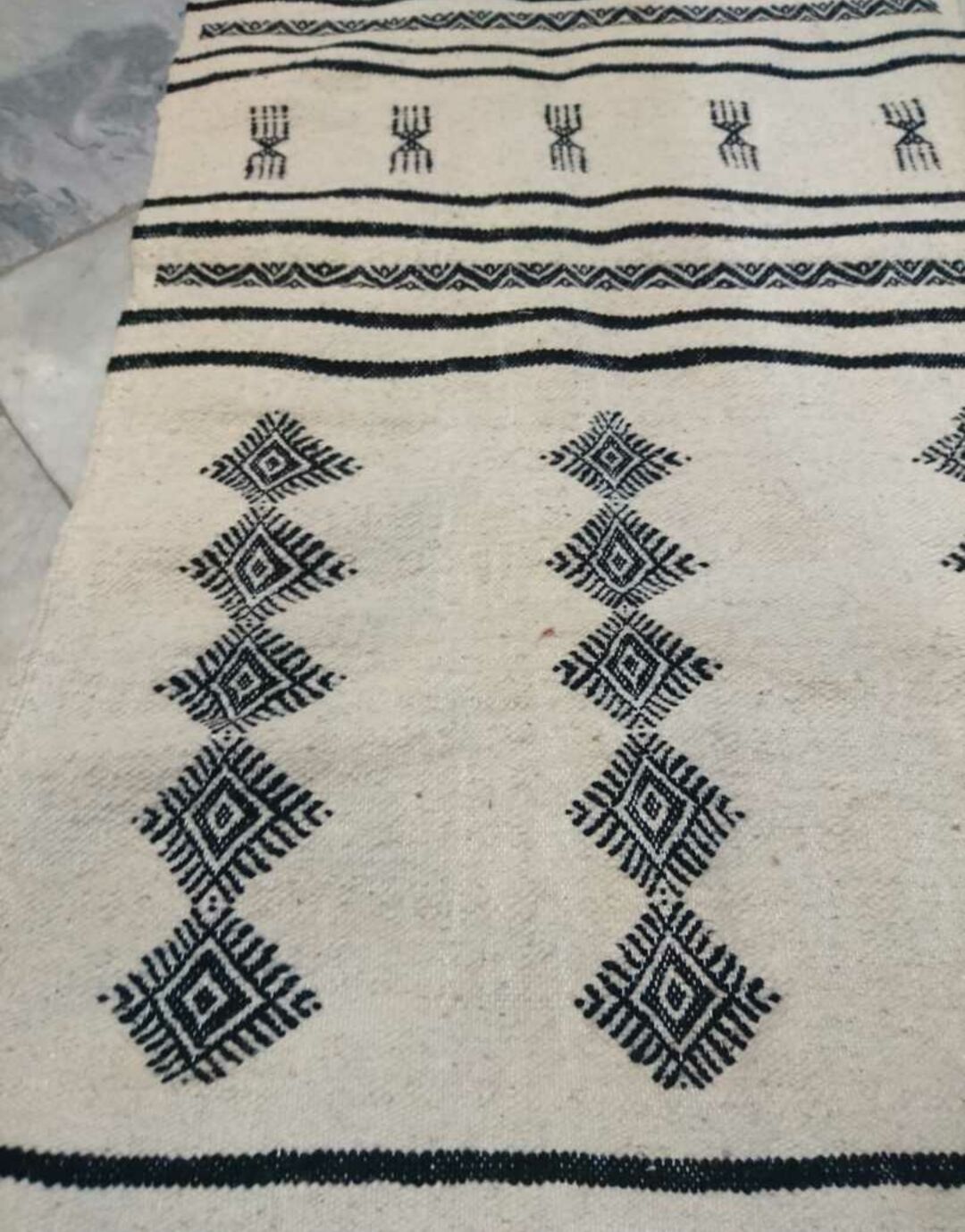 Corridor Kilim black and white handmade v