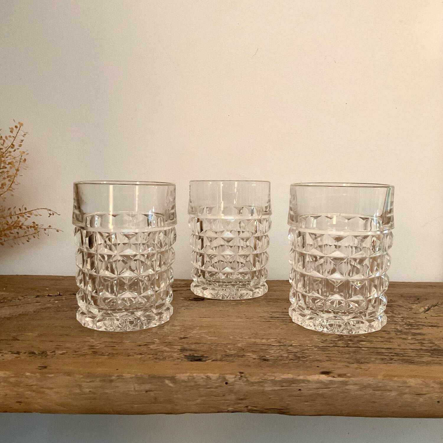 6 vintage whisky glasses