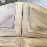 Maison Regain round elm table