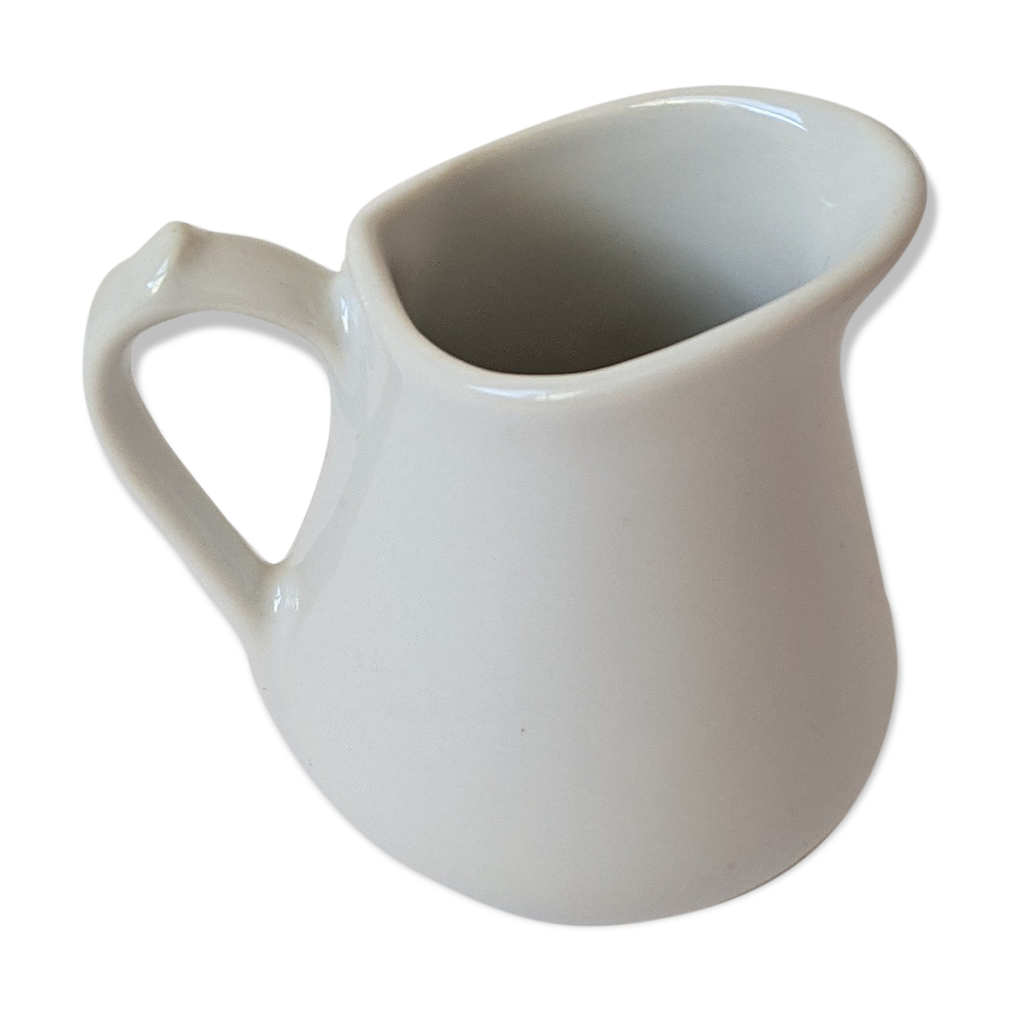Milk pot