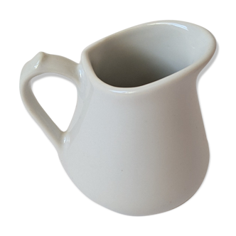 Milk pot