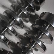 Paire de bougeoirs en aluminium avec bordure