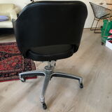 Executive conference vintage by Eero Saarinen Chair / Knoll International, model Swivel 71 S, 1950