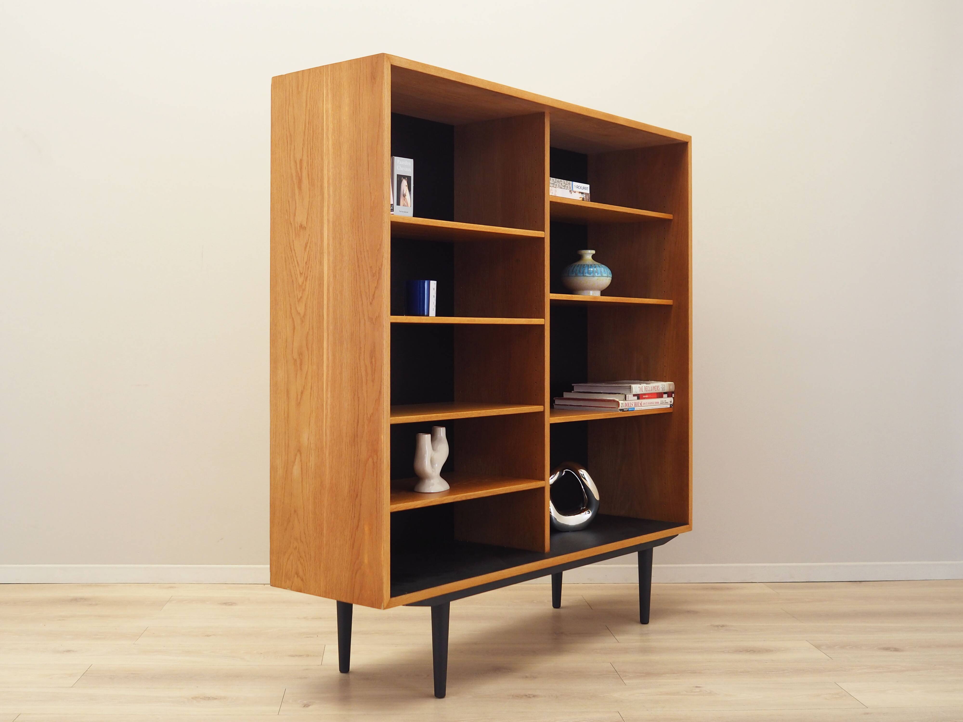 Ash bookcase, Scandinavian design, 1960s, designer: Børge Mogensen, manufac