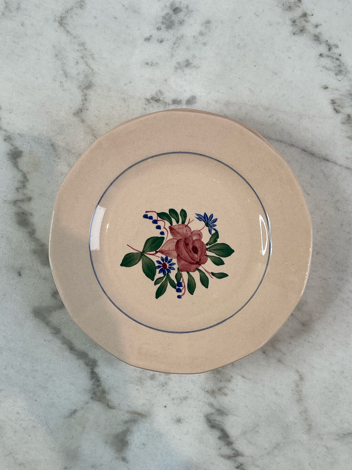 Set of four flat plates Sarreguemines Vosges