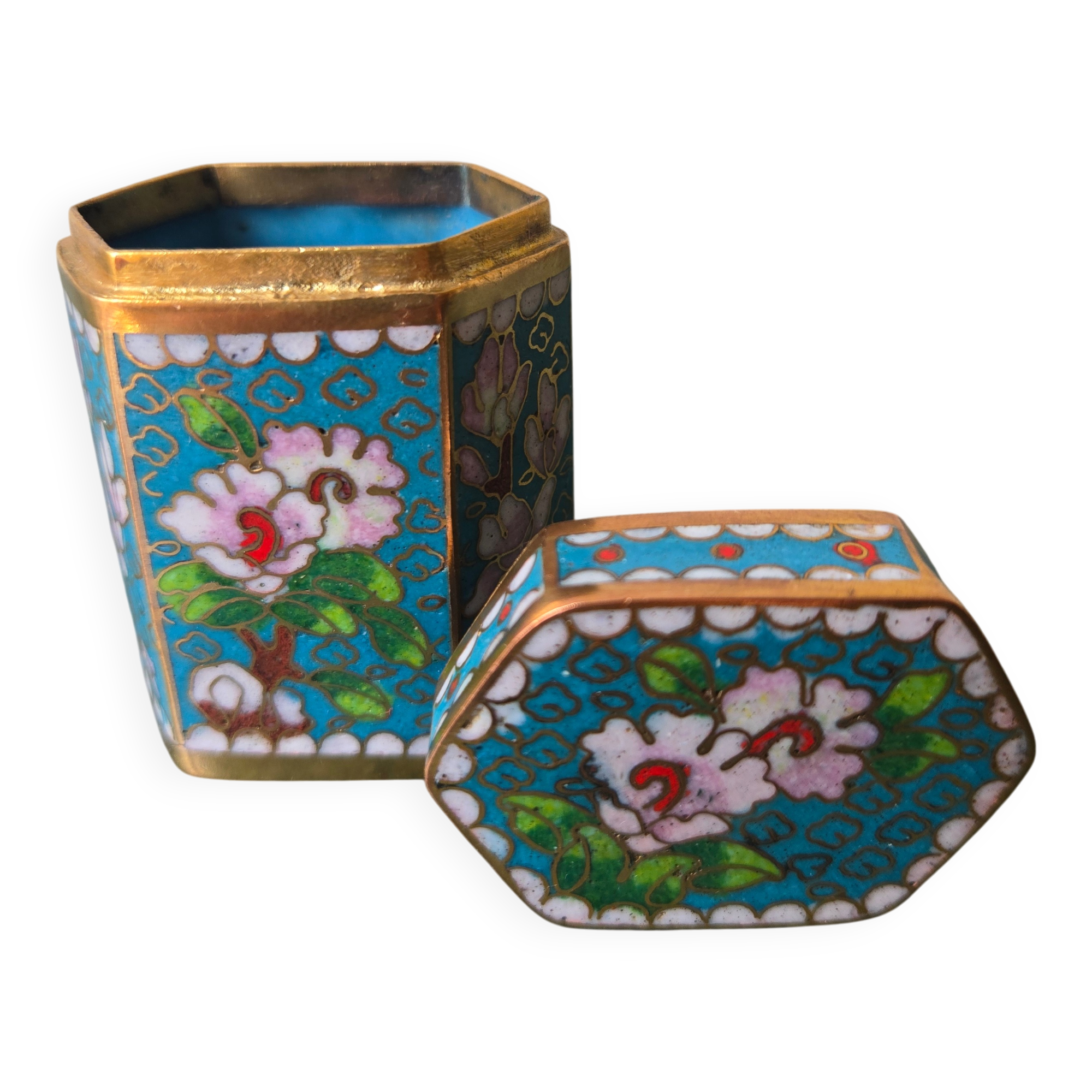 Cloisonné enamel opium box