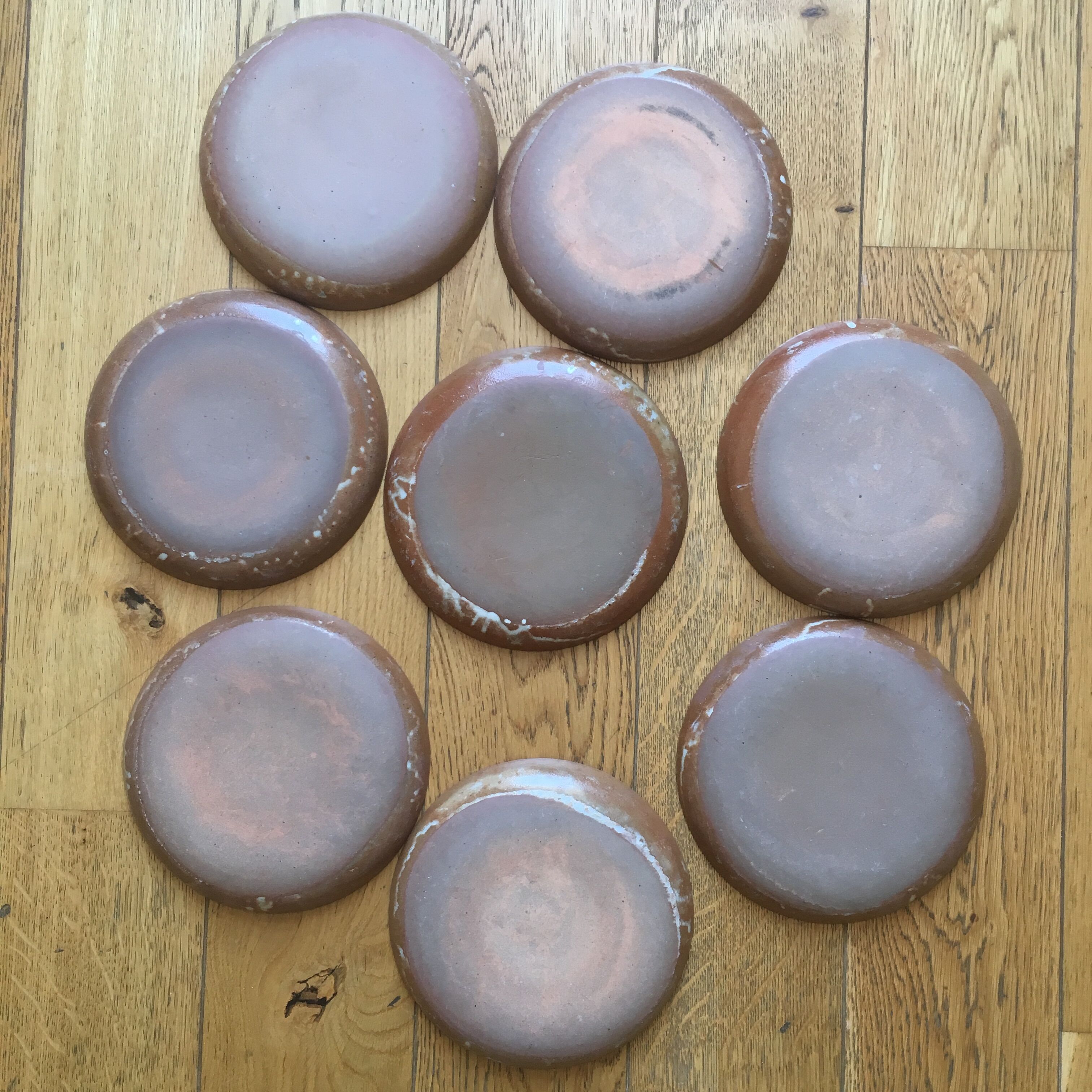 Set of 8 plates flat sandstone enameled vintage