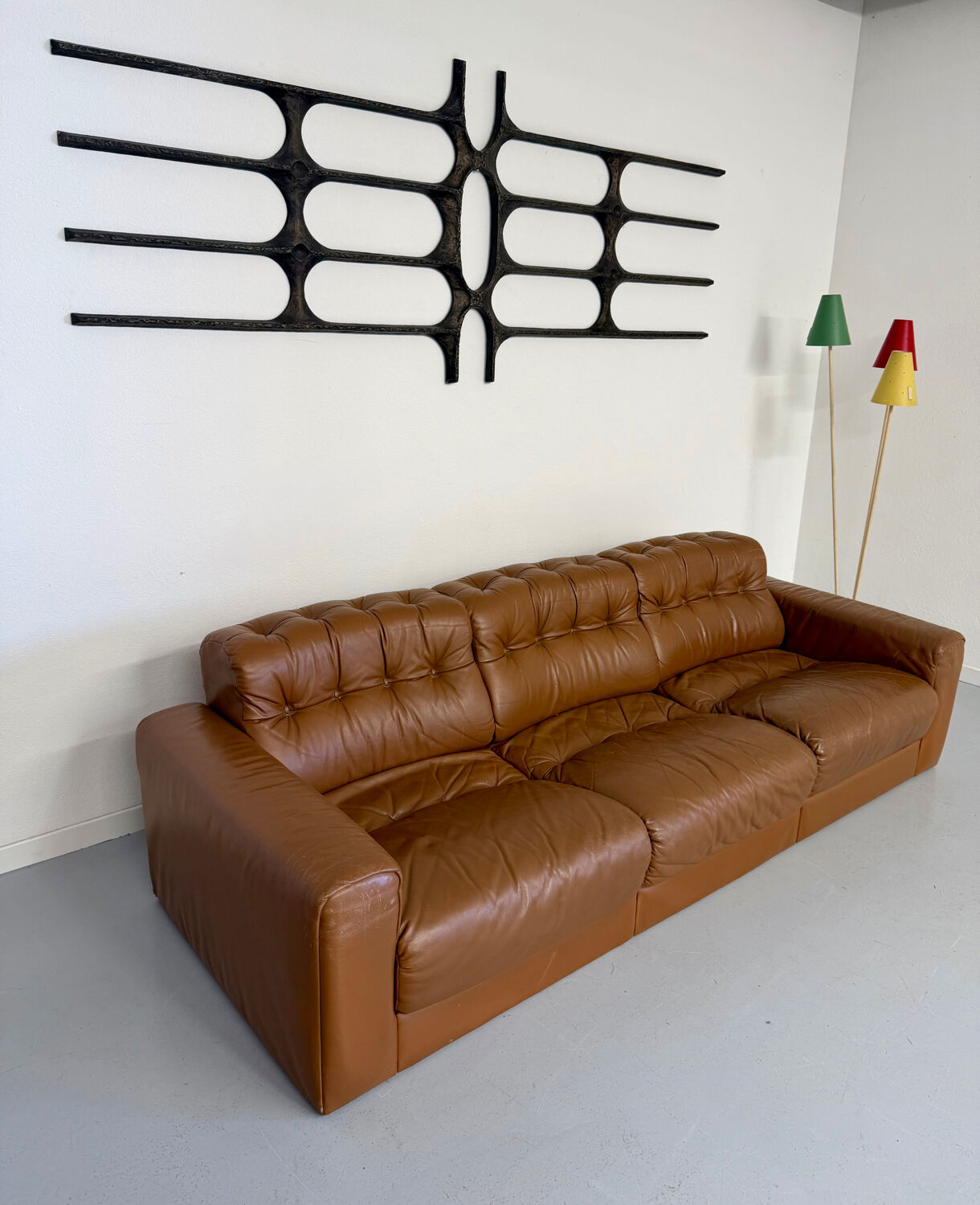 Vintage 1970s De Sede DS-40 camel leather 3-seater sofa.