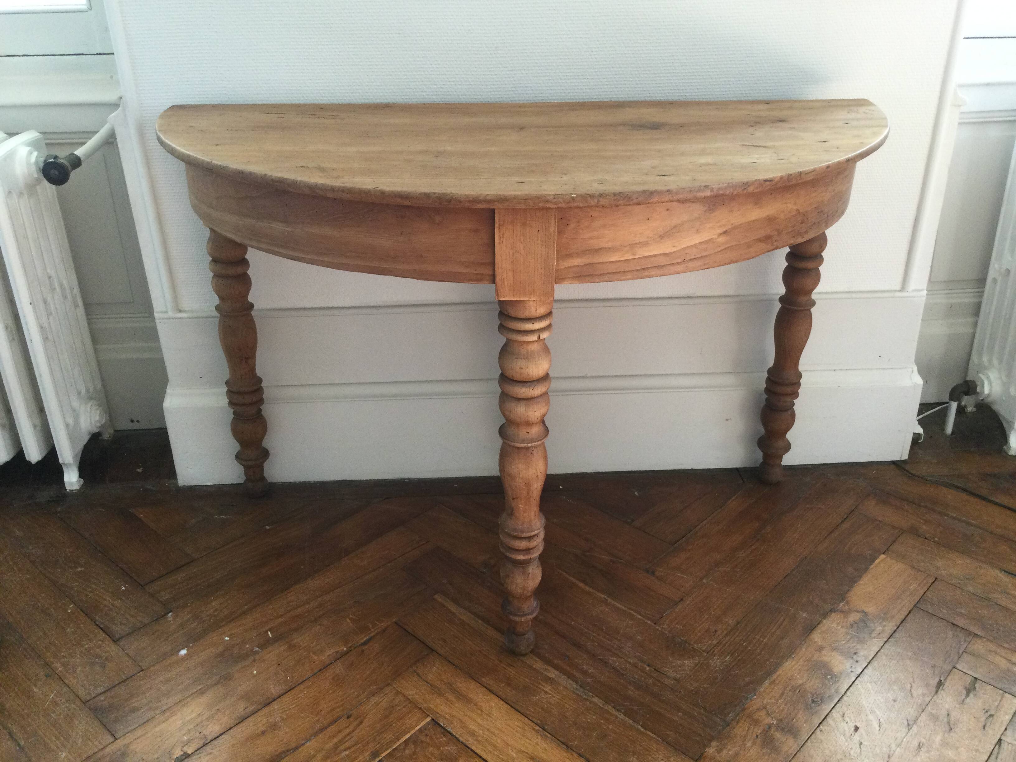 Antique half-moon wooden console