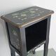 Table de chevet vintage motif floral
