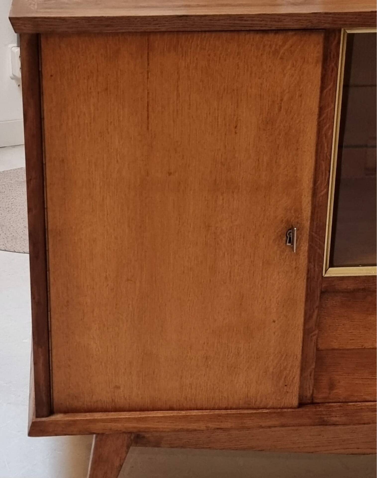 Mid-century display cabinet