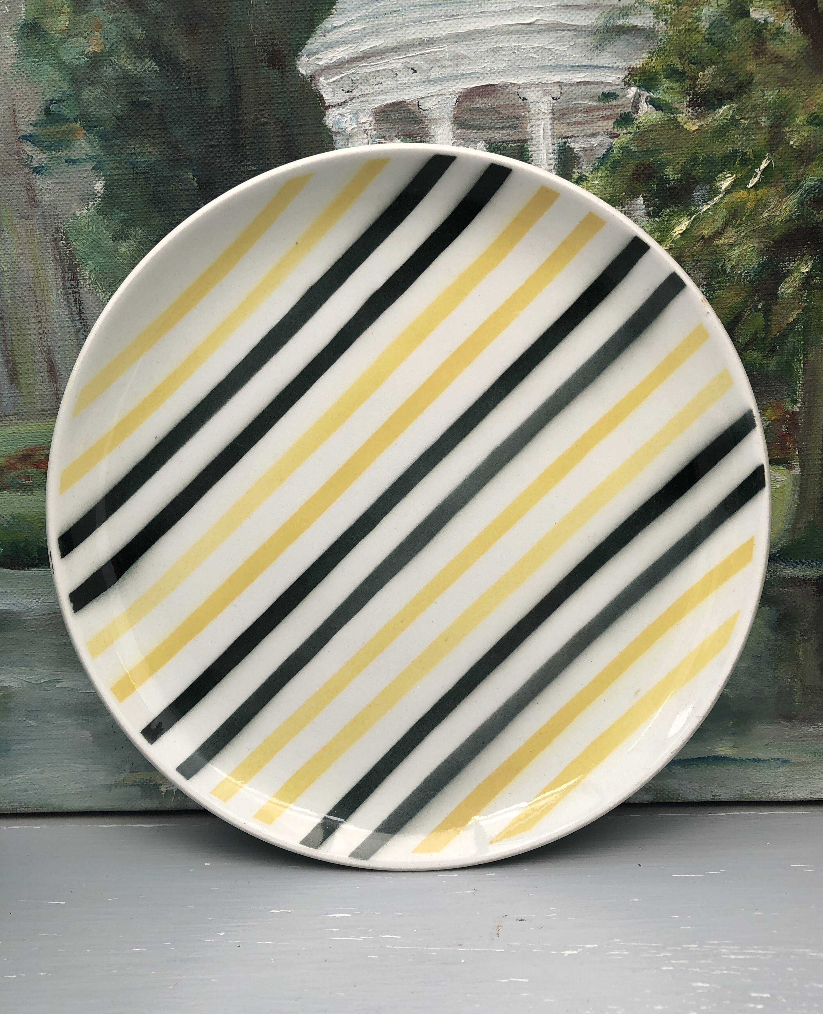 Dessert plate from the 50s/60s Moulins des Loups