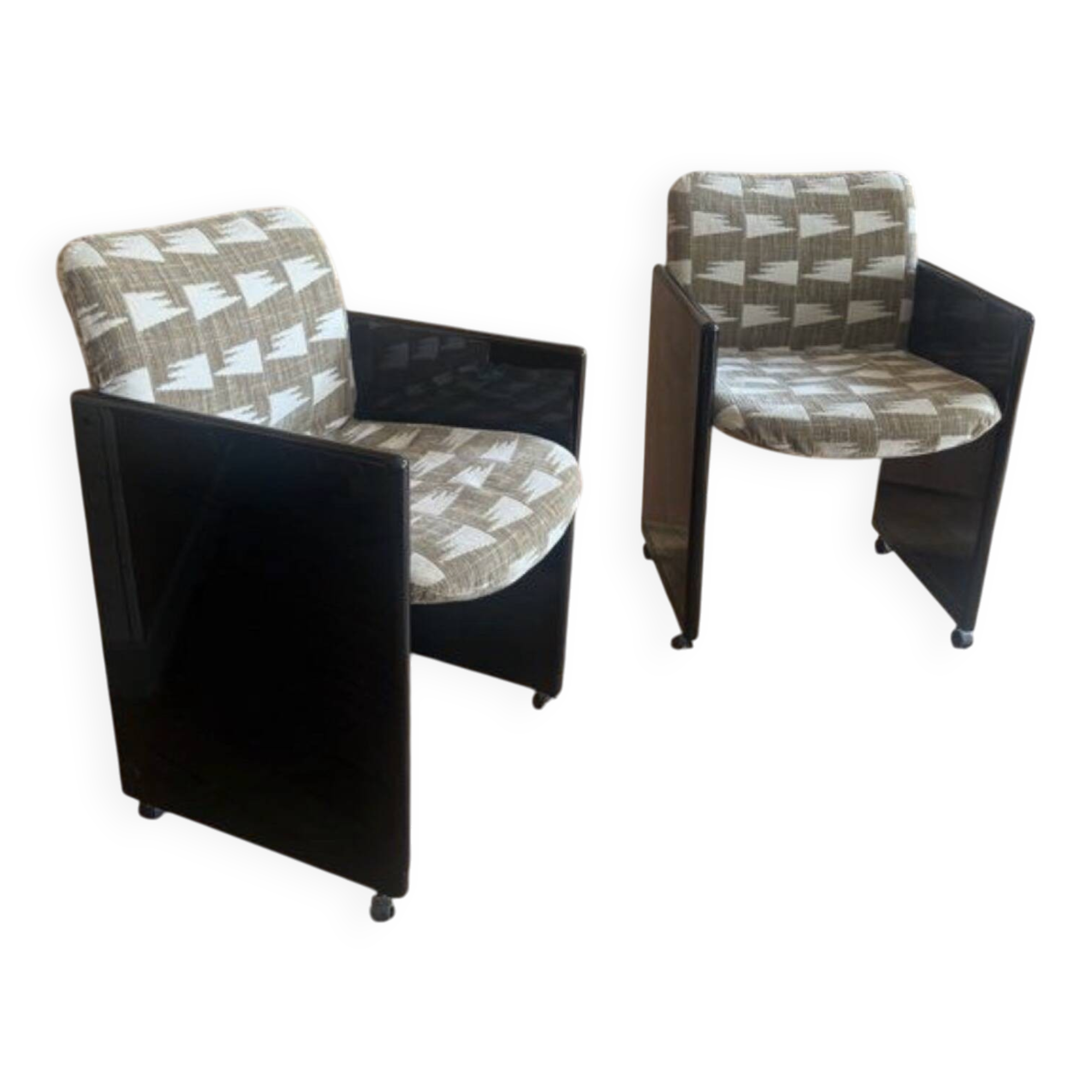 Paire de fauteuils Kazuhide Takahama