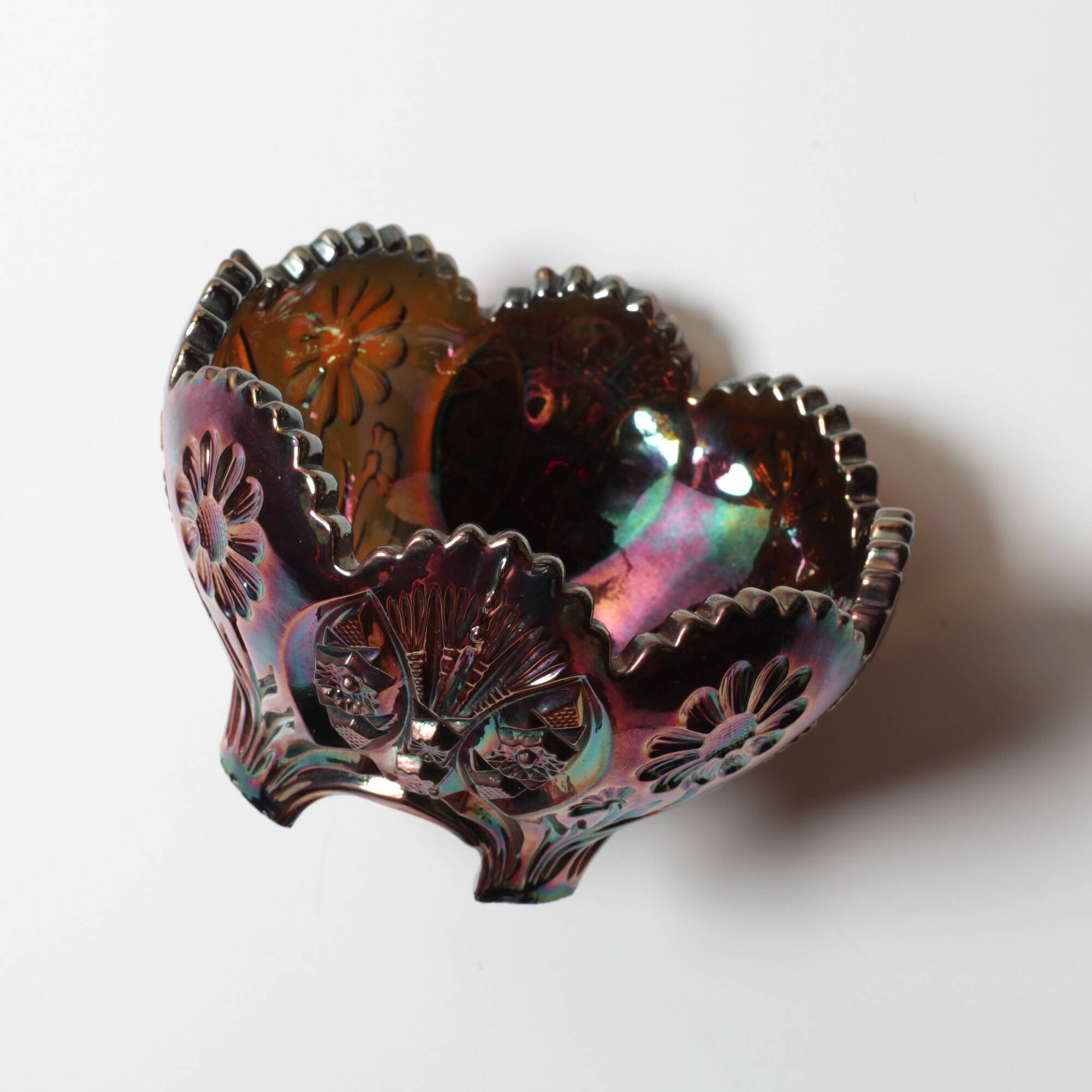 Carnival Glass Bowl / Iridescent Sunk Daisy Pattern / Eda Glasbruk / Sweden