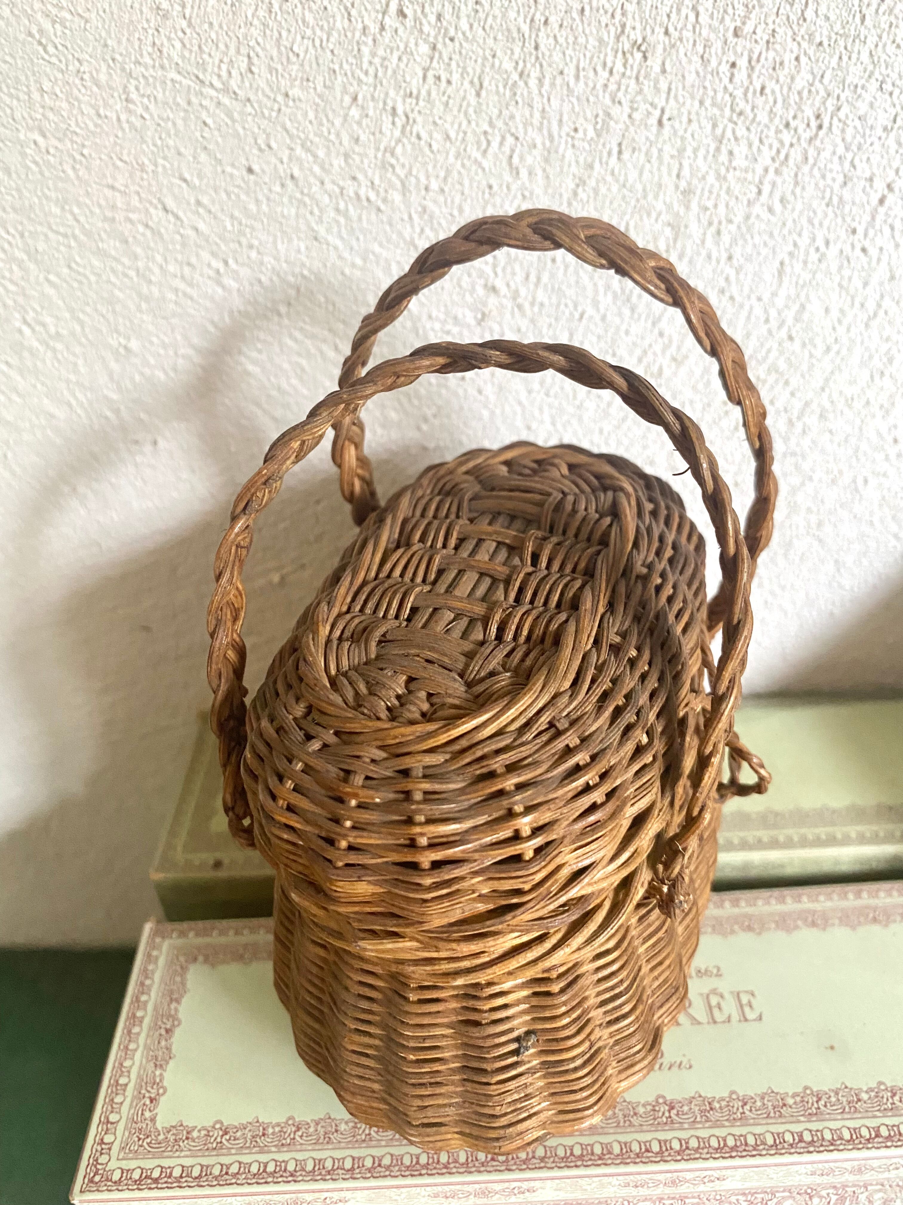 Doll basket circa 1900