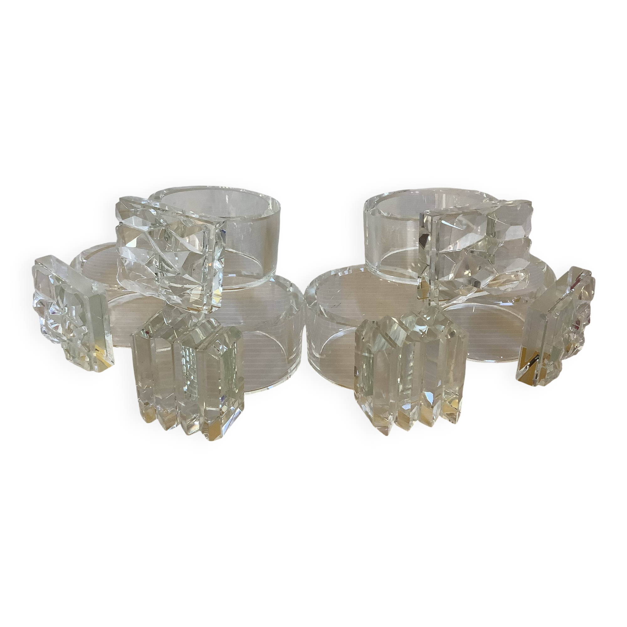 Six glass napkin rings