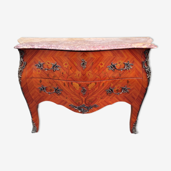 Louis XV chest of drawers in rosewood