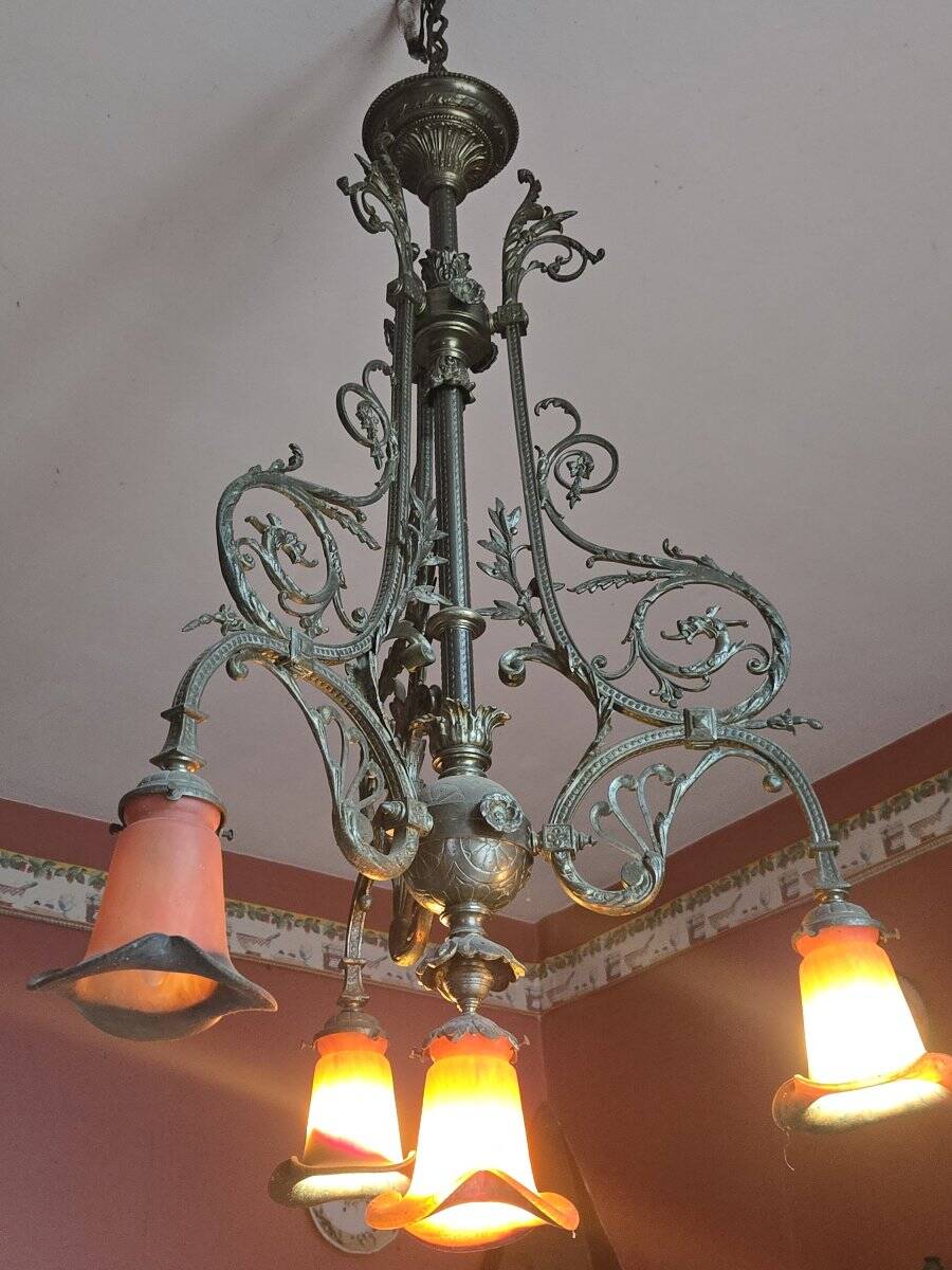 Noverdy Art Nouveau Chandelier – Bronze and Glass Tulips –